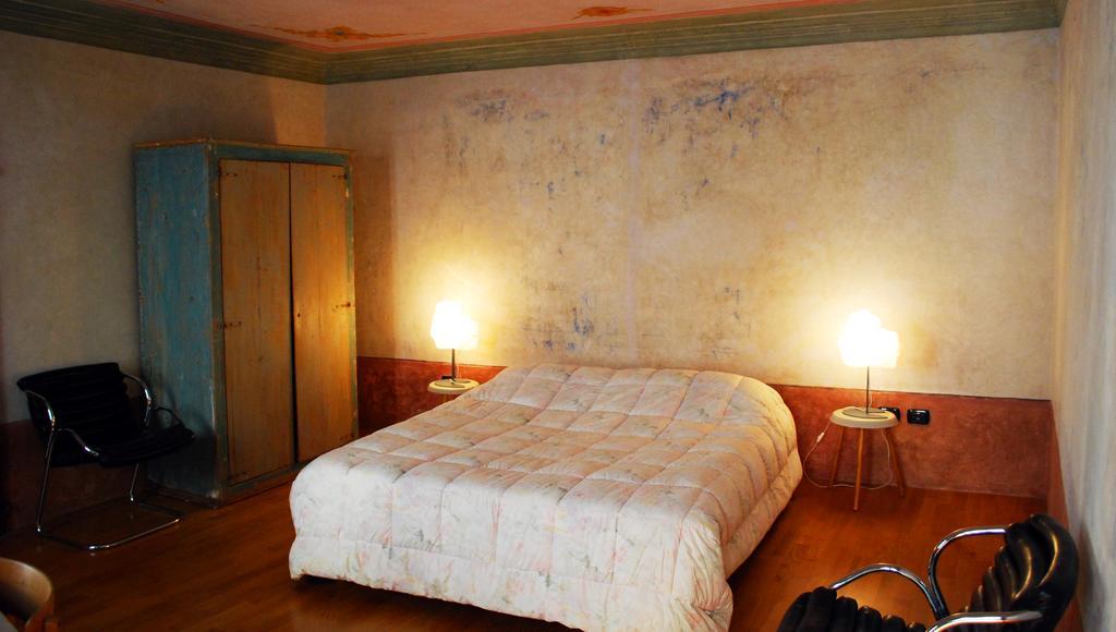 Camera Con Vista Fossombrone Room photo